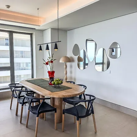 -malagasunapts-tower Living Sea Views Pool Gym Park * Malaga